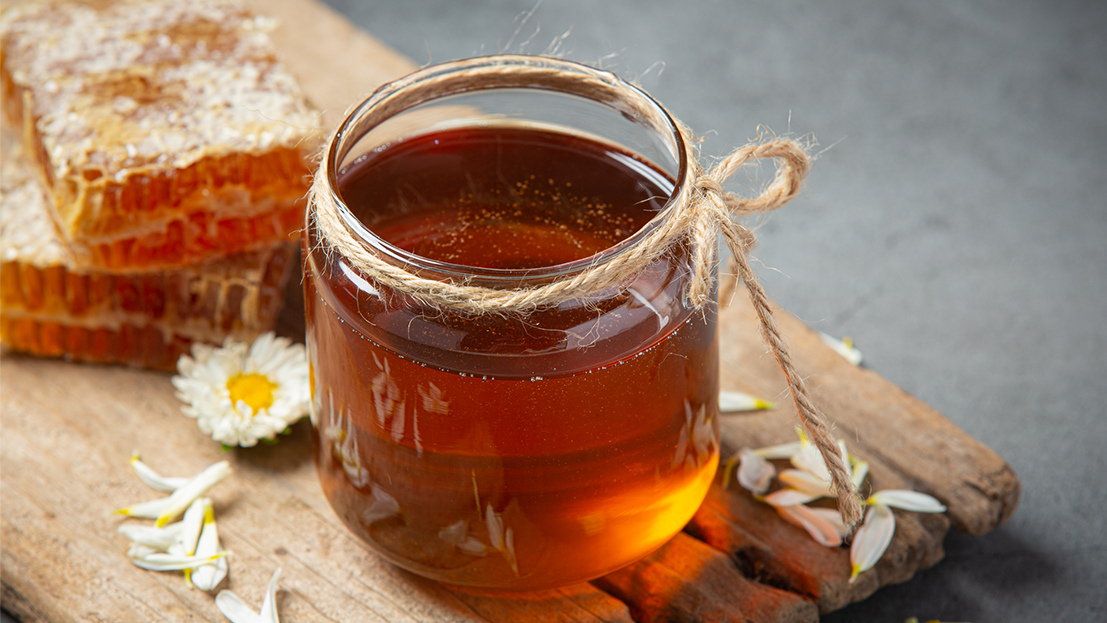 The Sweet Nectar of Health: Unveiling the Incredible Benefits of Honey for the Body